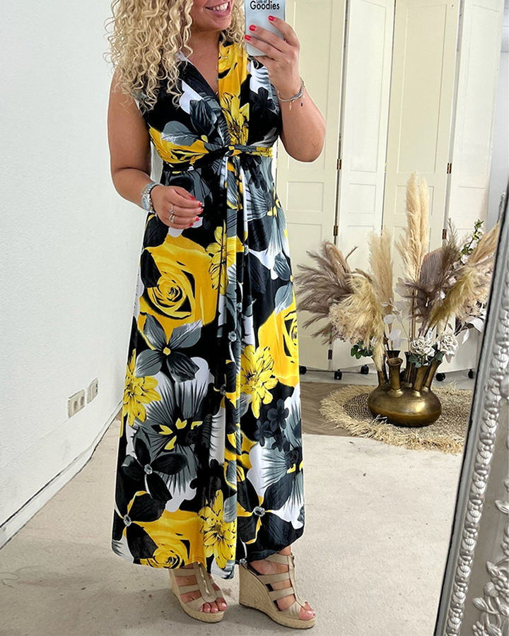 Svea | Sleeveless Pleated Dress with Floral Print