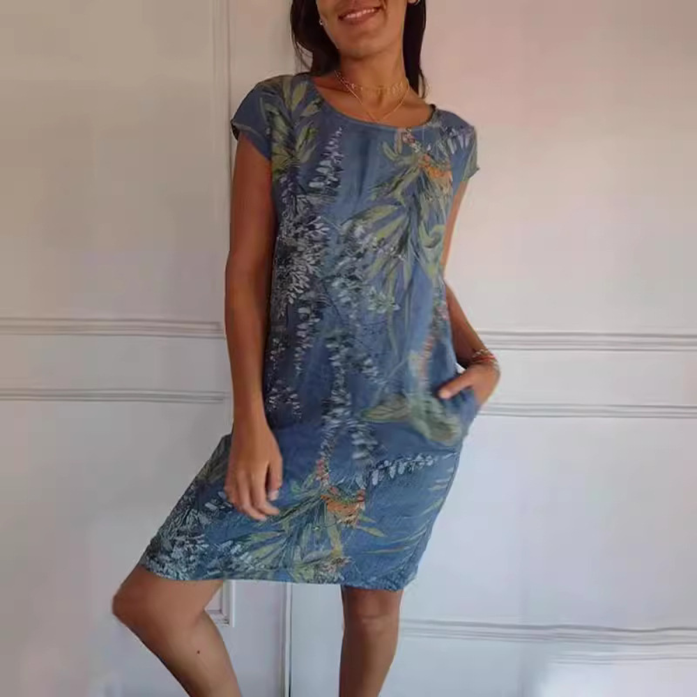 Marije | Comfortable Dress with Round Neckline