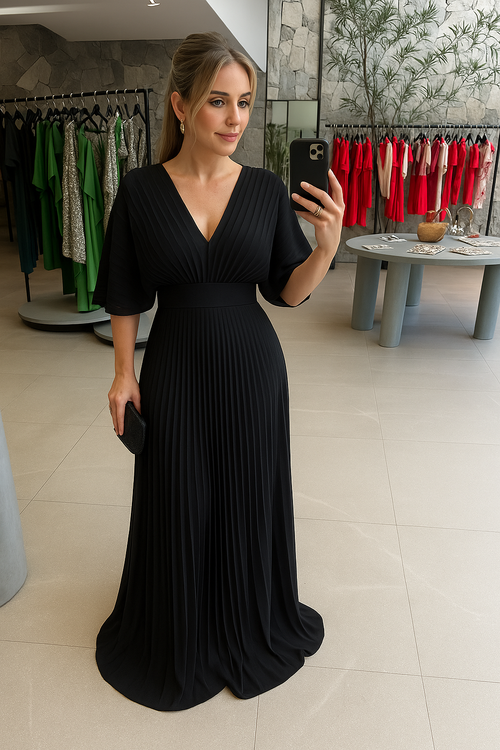 Paya | Elegant Midi Dress with V-Neck