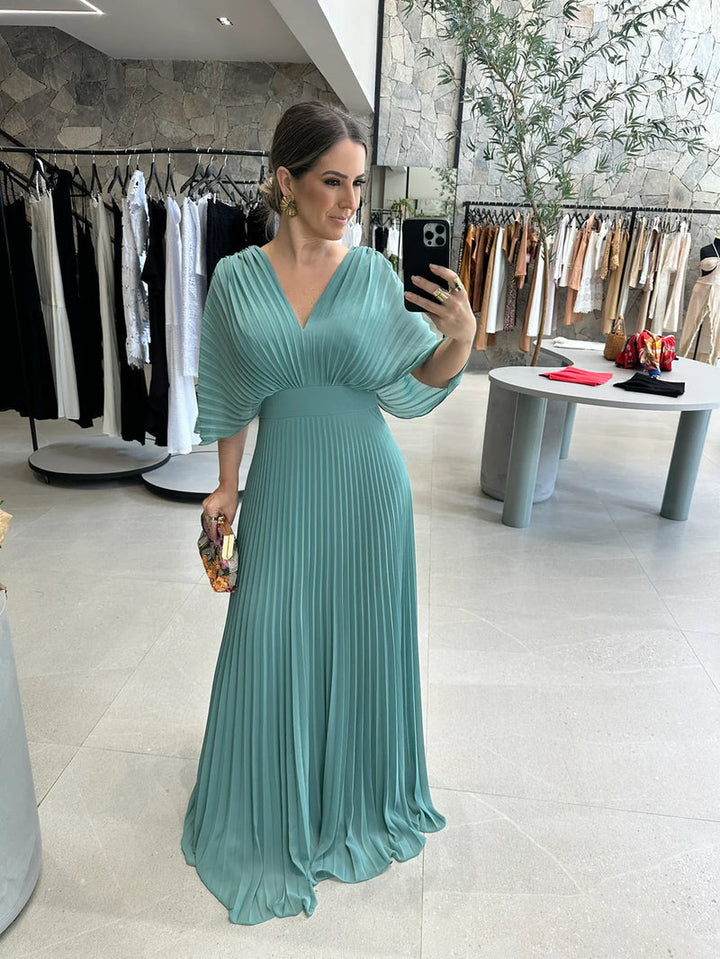Paya | Elegant Midi Dress with V-Neck
